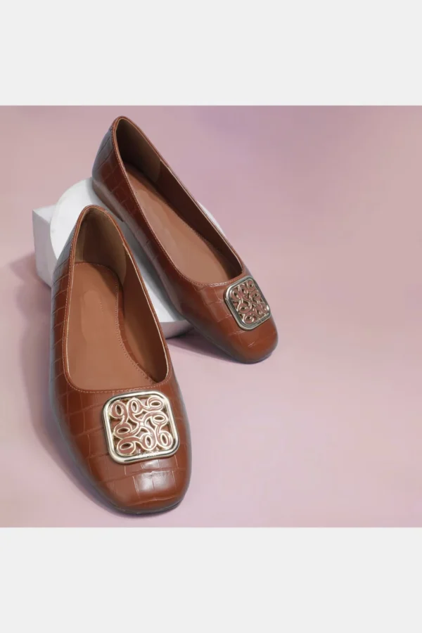 S25FWNW5513596_TAN.webp Viar 4PR Synthetic Slip-On Women's Casual Wear Ballerinas